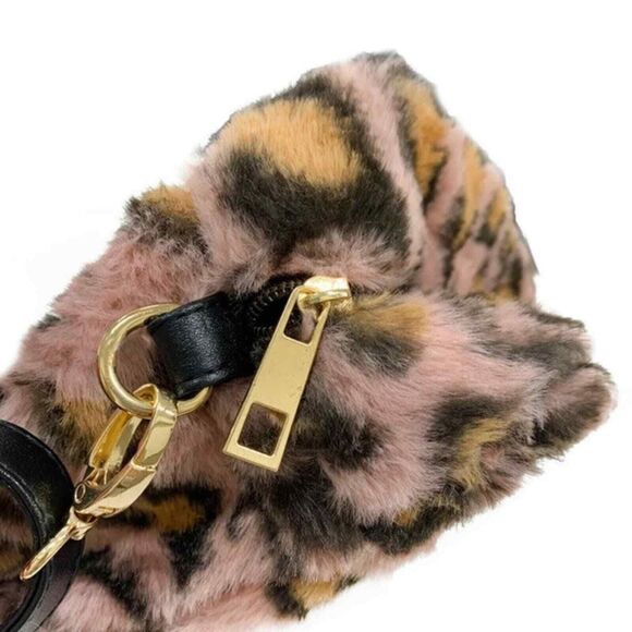 Hello kitty Sanrio Faux fur animal print shoulder bag - Picture 2 of 11